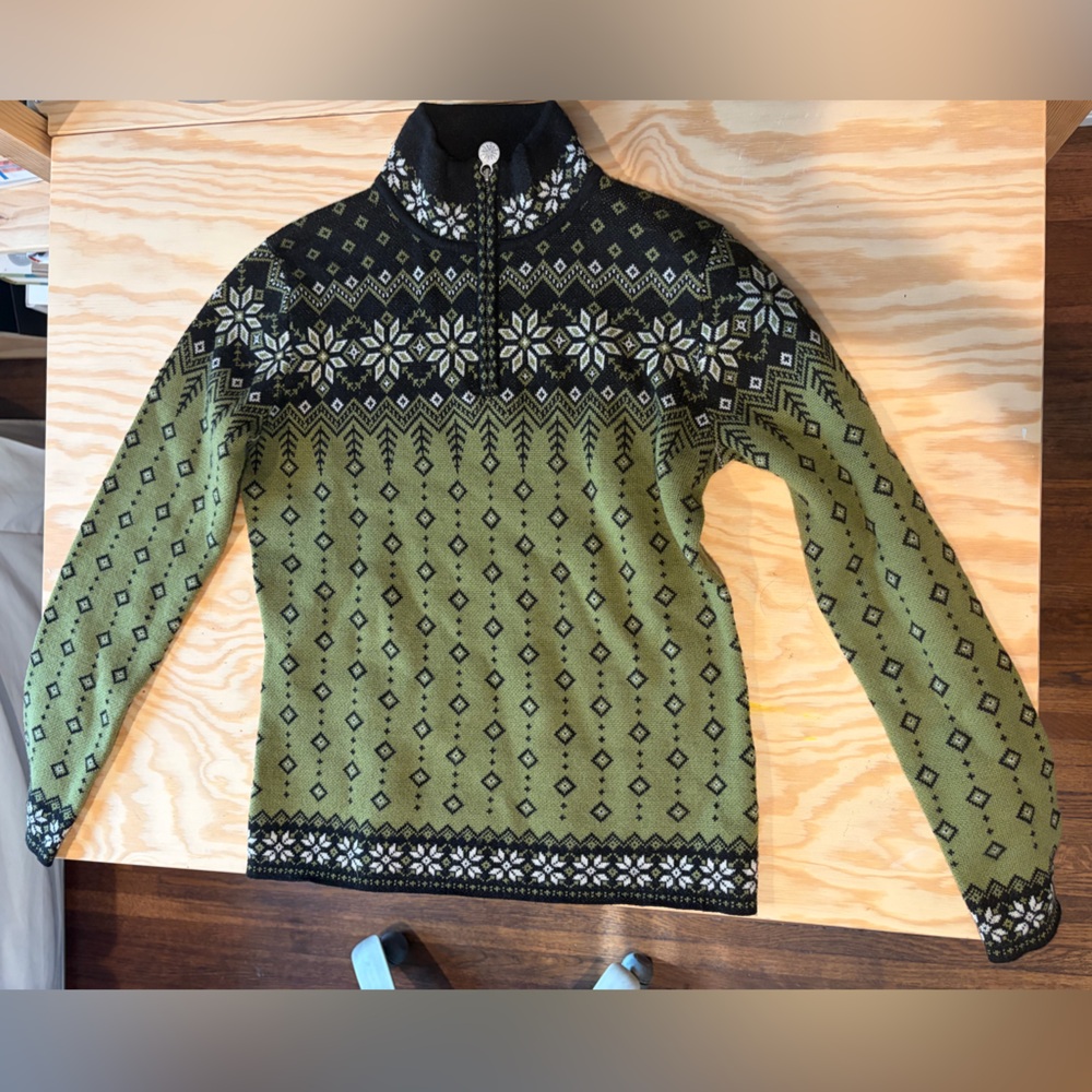 Neve- Green Nordic Fair Isle Zip Cardigan Sweater